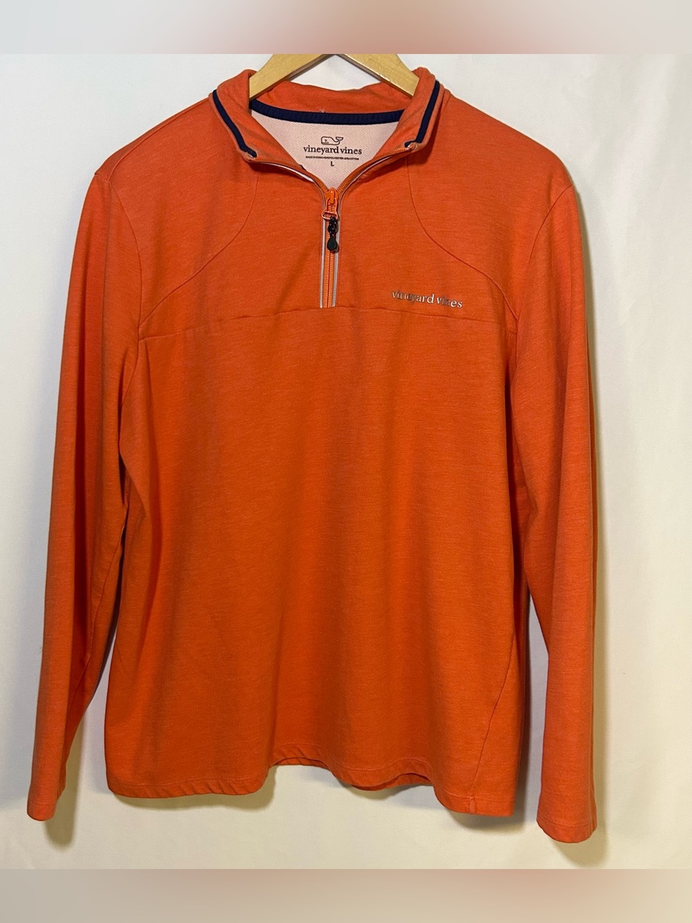 Vineyard Vines Orange 1/4 Zip Pullover Mens Reflective Details size Large